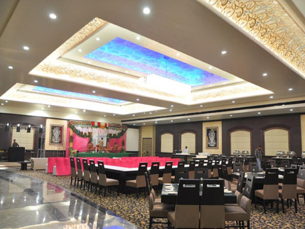 Hotel Sepal Bathinda Bagian luar foto
