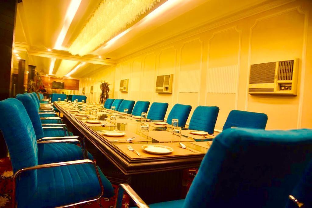 Hotel Sepal Bathinda Bagian luar foto
