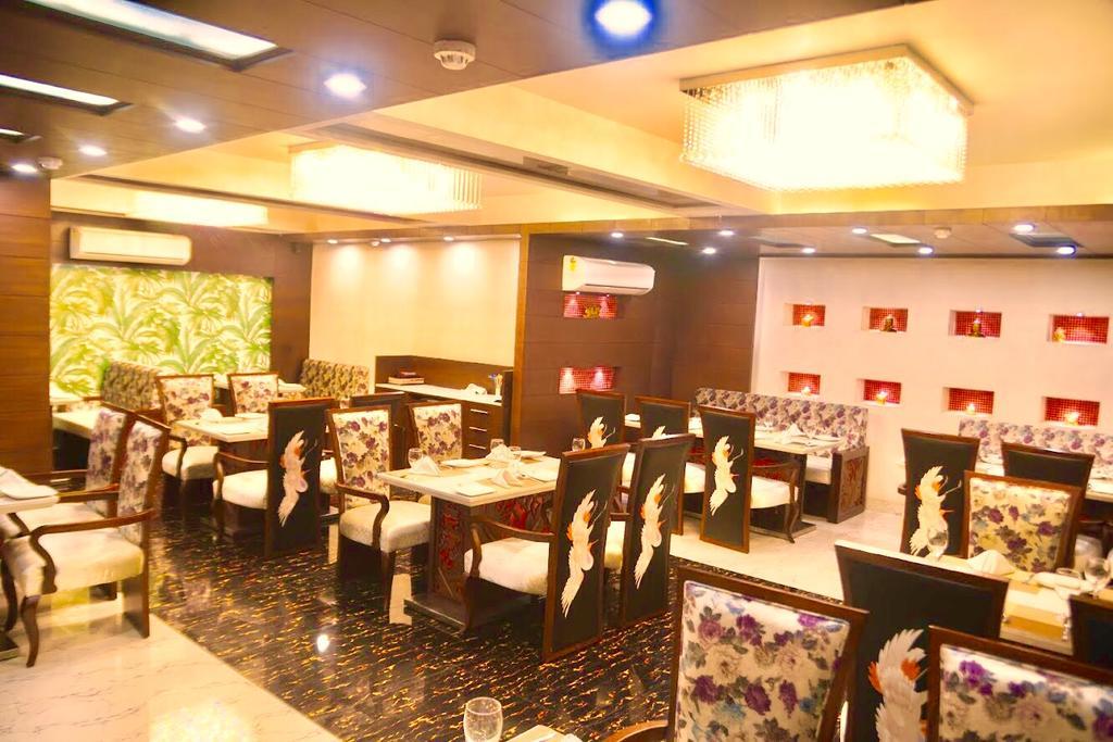 Hotel Sepal Bathinda Bagian luar foto